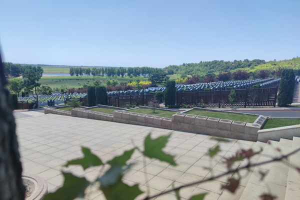 沈阳墓园墓碑材料选择和保护？